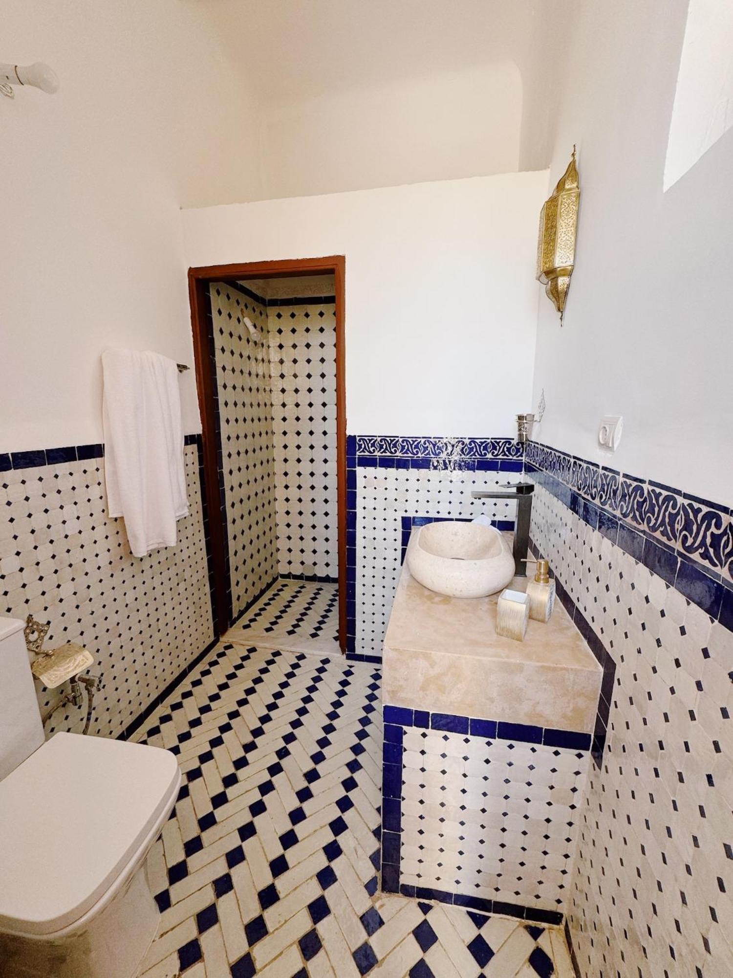 Riad Zawiyat Fez Buitenkant foto