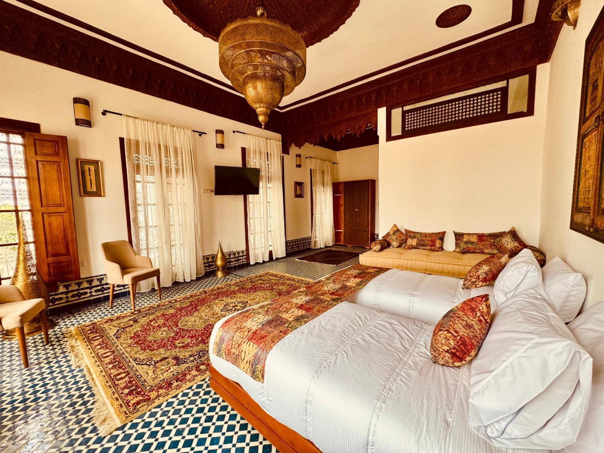 Riad Zawiyat Fez Buitenkant foto