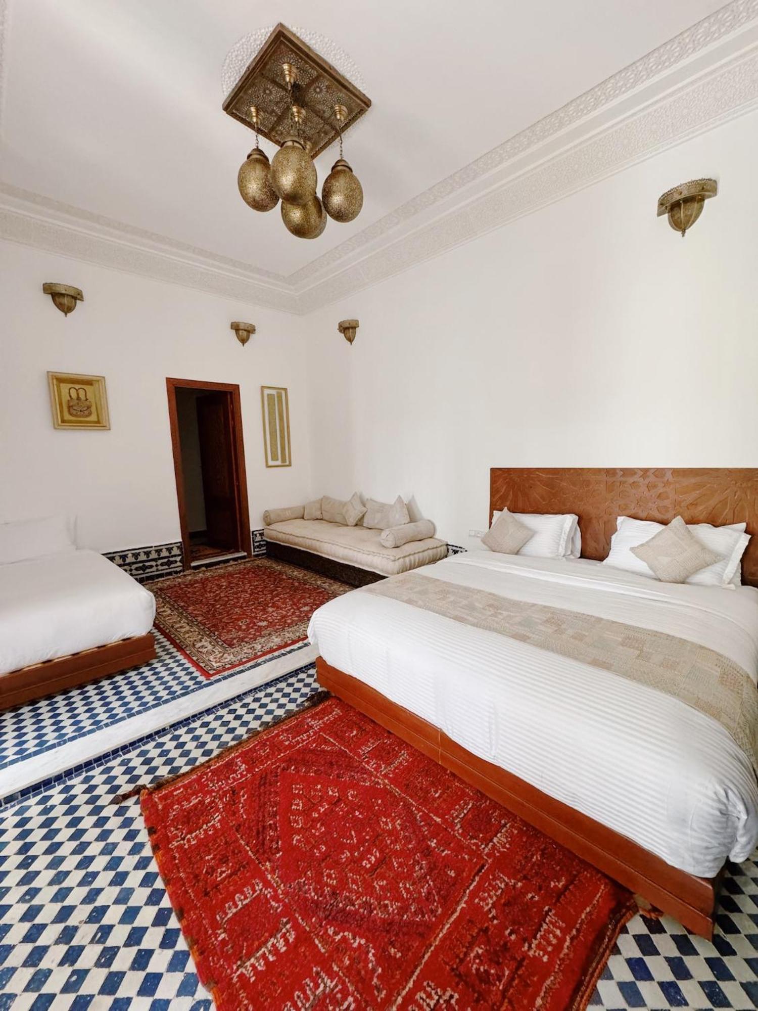 Riad Zawiyat Fez Buitenkant foto