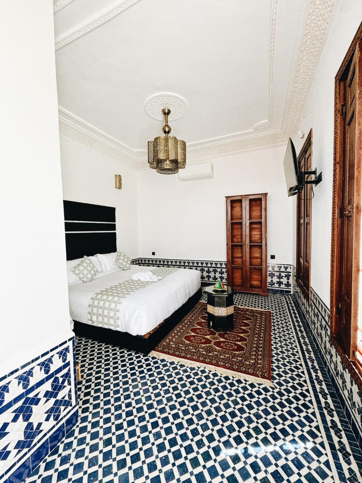 Riad Zawiyat Fez Buitenkant foto
