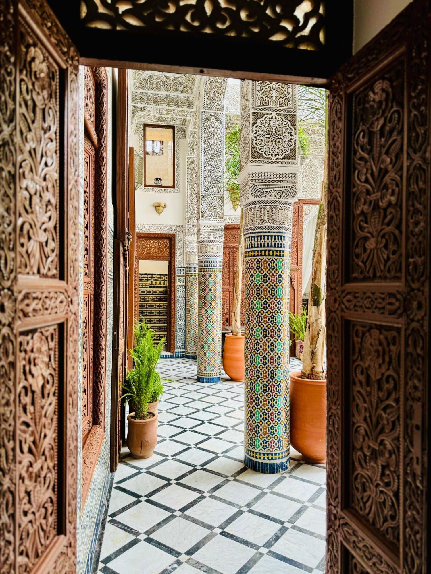 Riad Zawiyat Fez Buitenkant foto