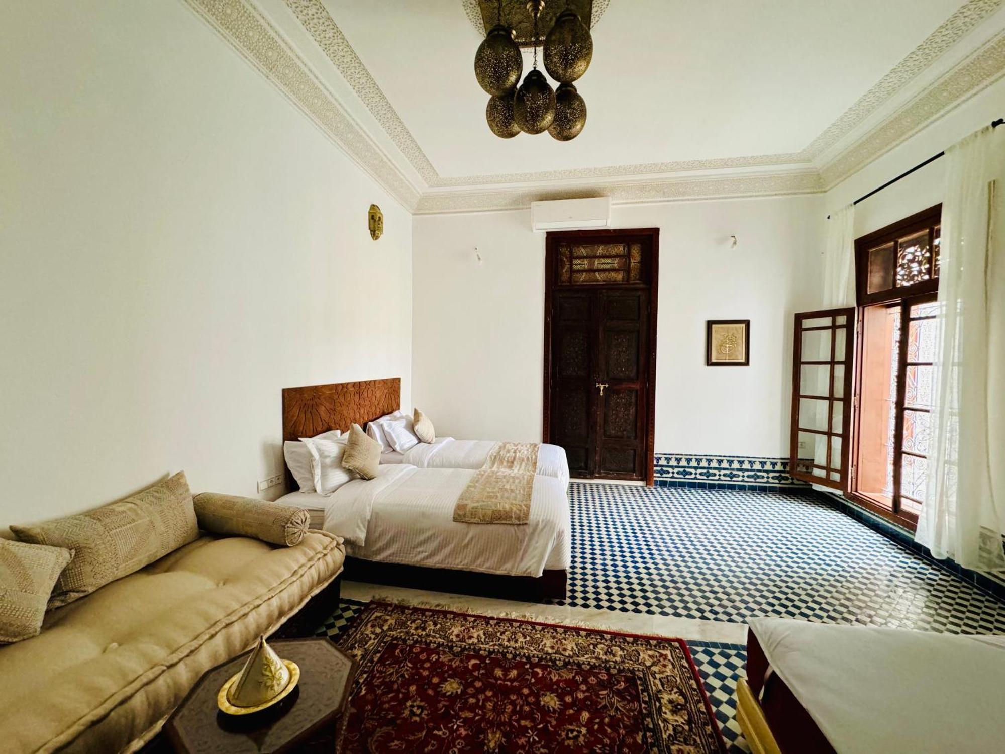 Riad Zawiyat Fez Buitenkant foto