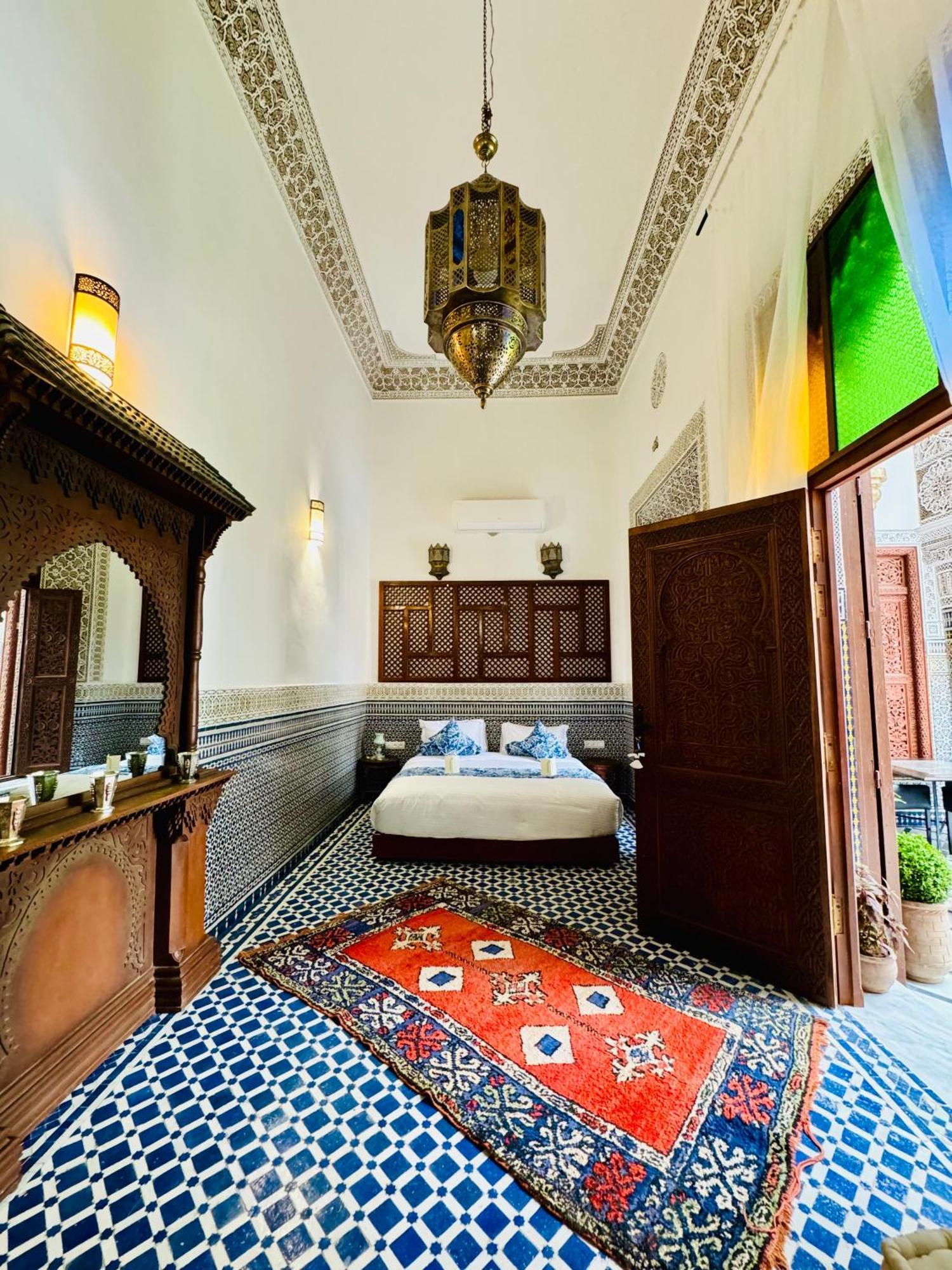 Riad Zawiyat Fez Buitenkant foto