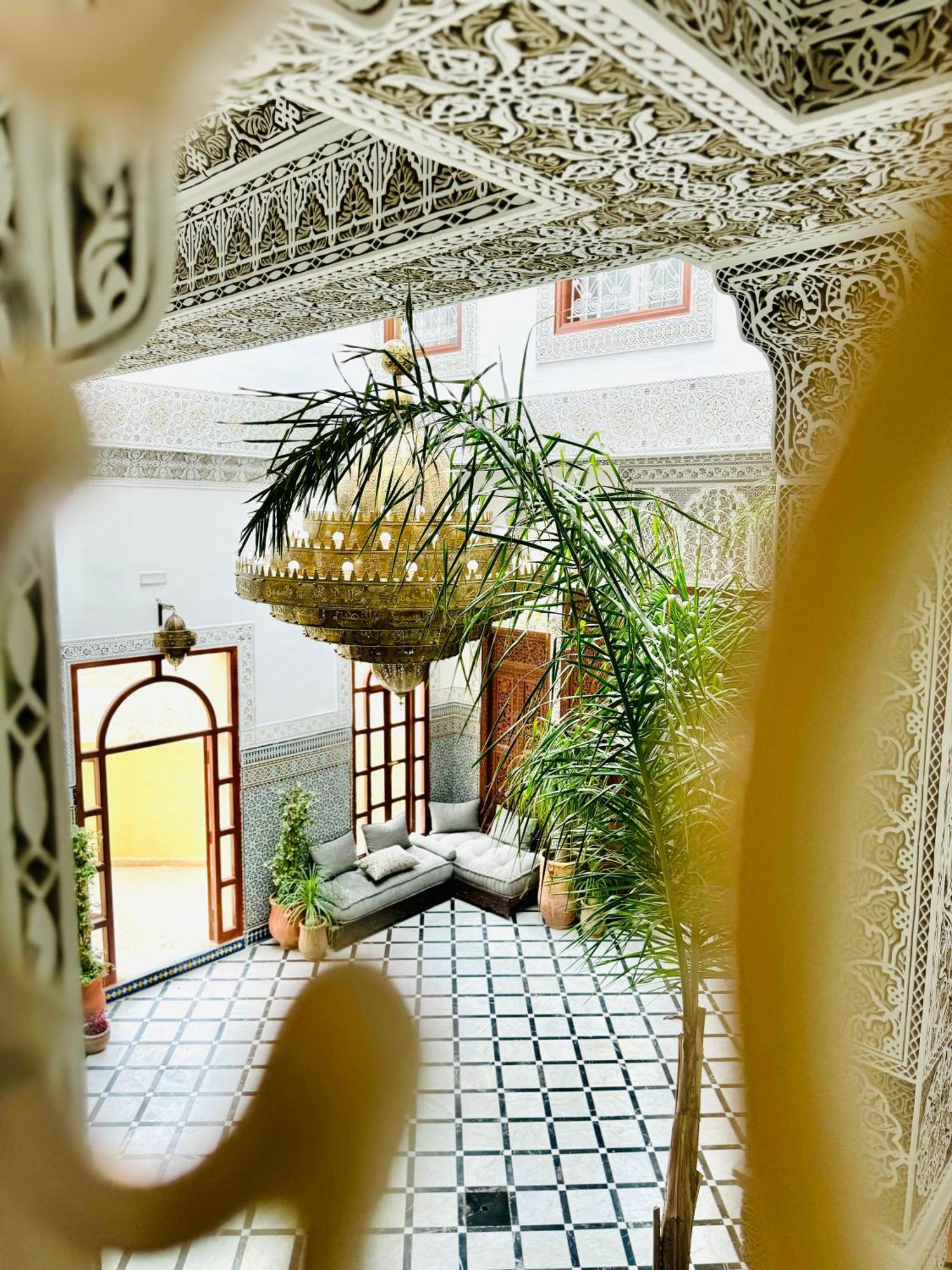 Riad Zawiyat Fez Buitenkant foto