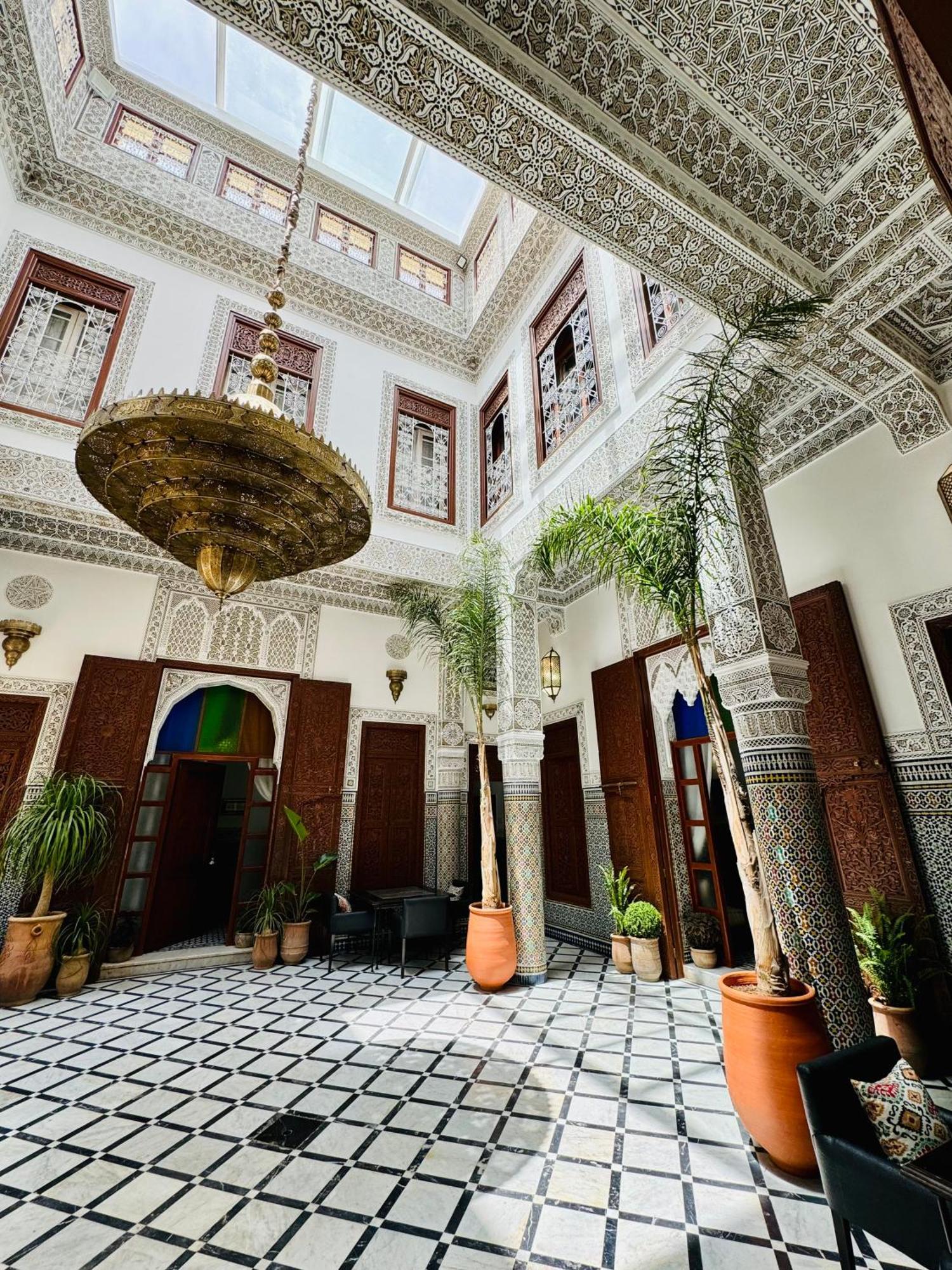 Riad Zawiyat Fez Buitenkant foto